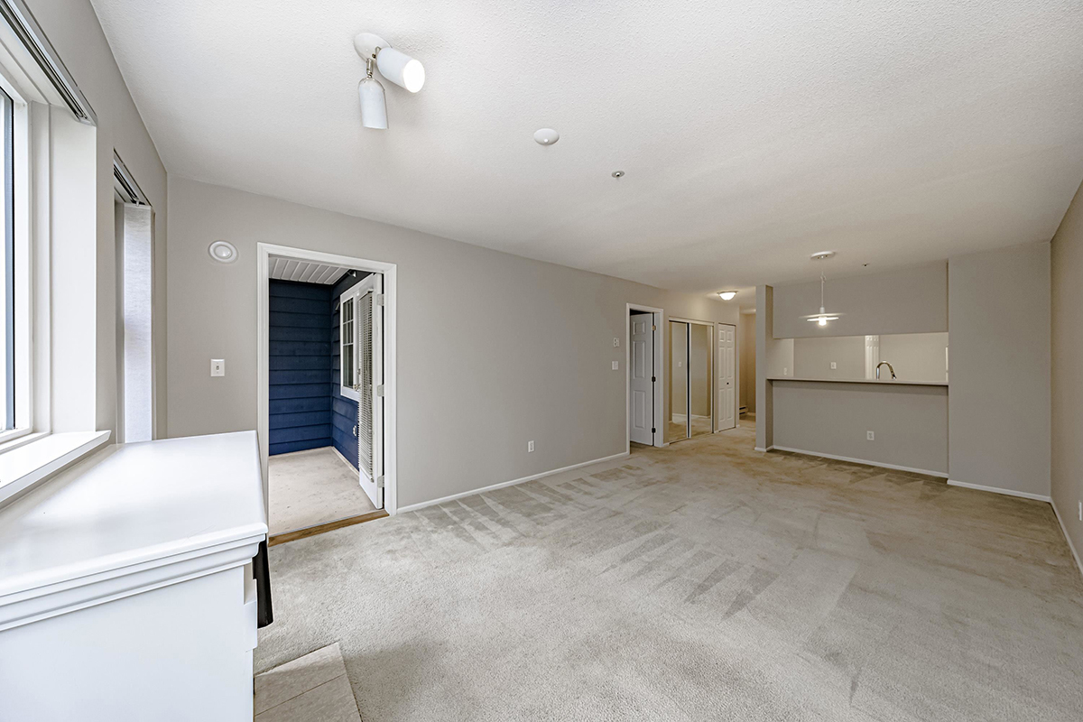 207 1190 Eastwood Street, Coquitlam 8
