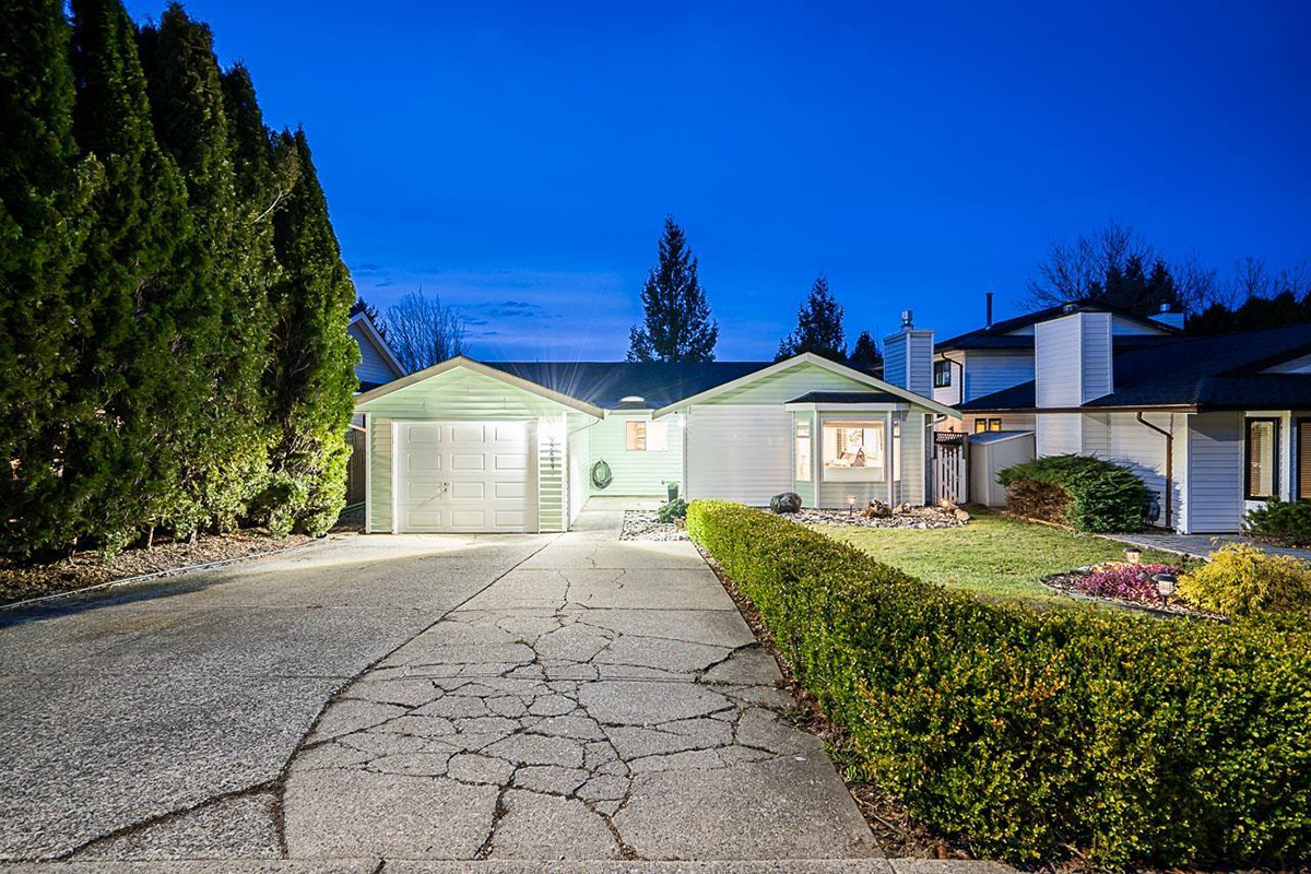 22653 Kendrick Loop, Maple Ridge 2