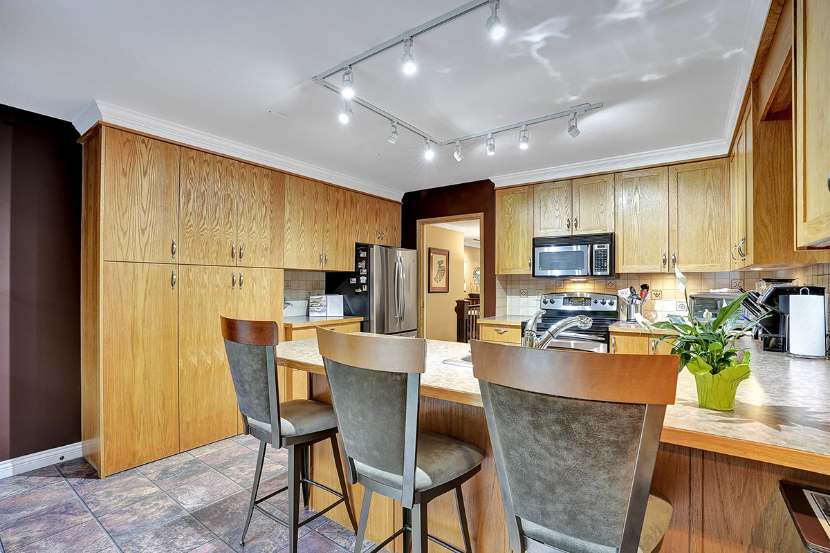 949 Lynwood Avenue, Port Coquitlam 16