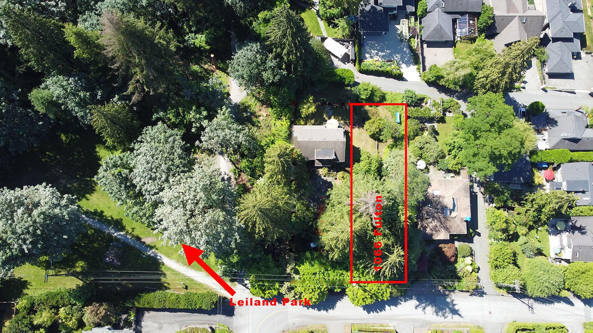 1066 Fulton Avenue, West Vancouver 2