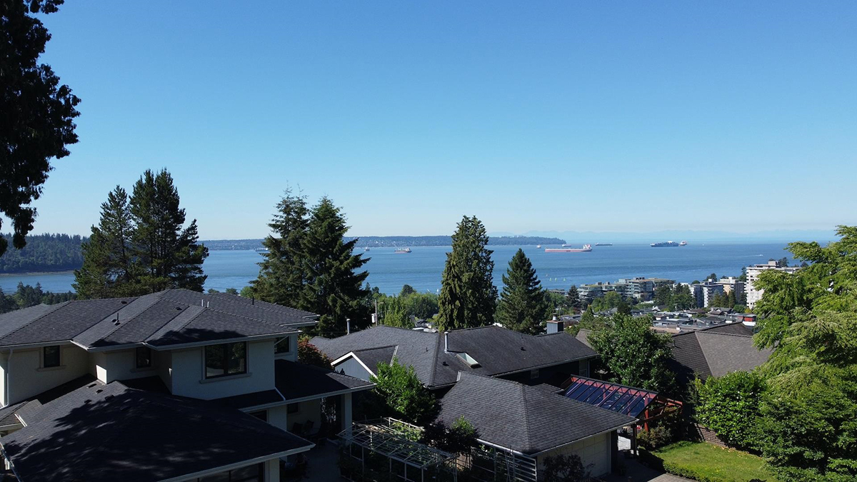 1066 Fulton Avenue, West Vancouver 5