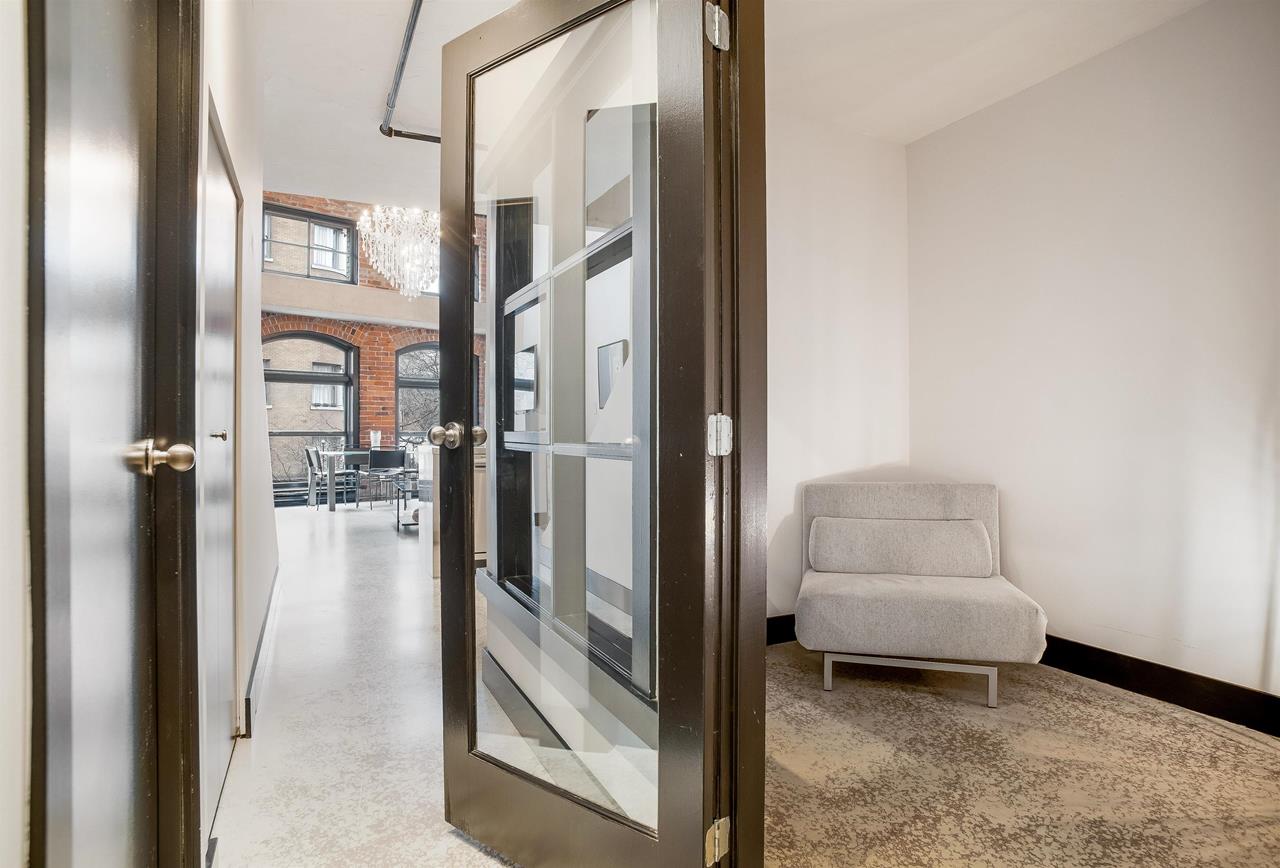 306 27 Alexander Street, Vancouver 33