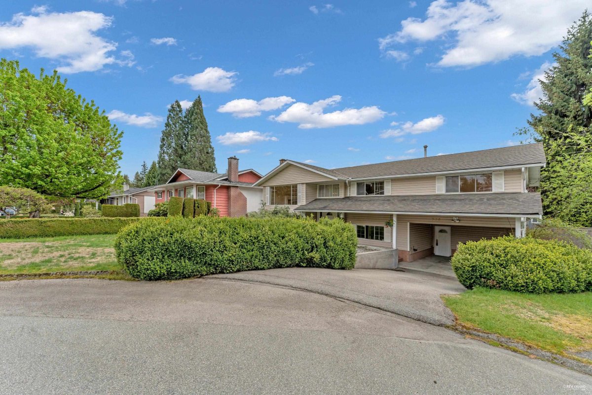 665 Foress Drive, Port Moody