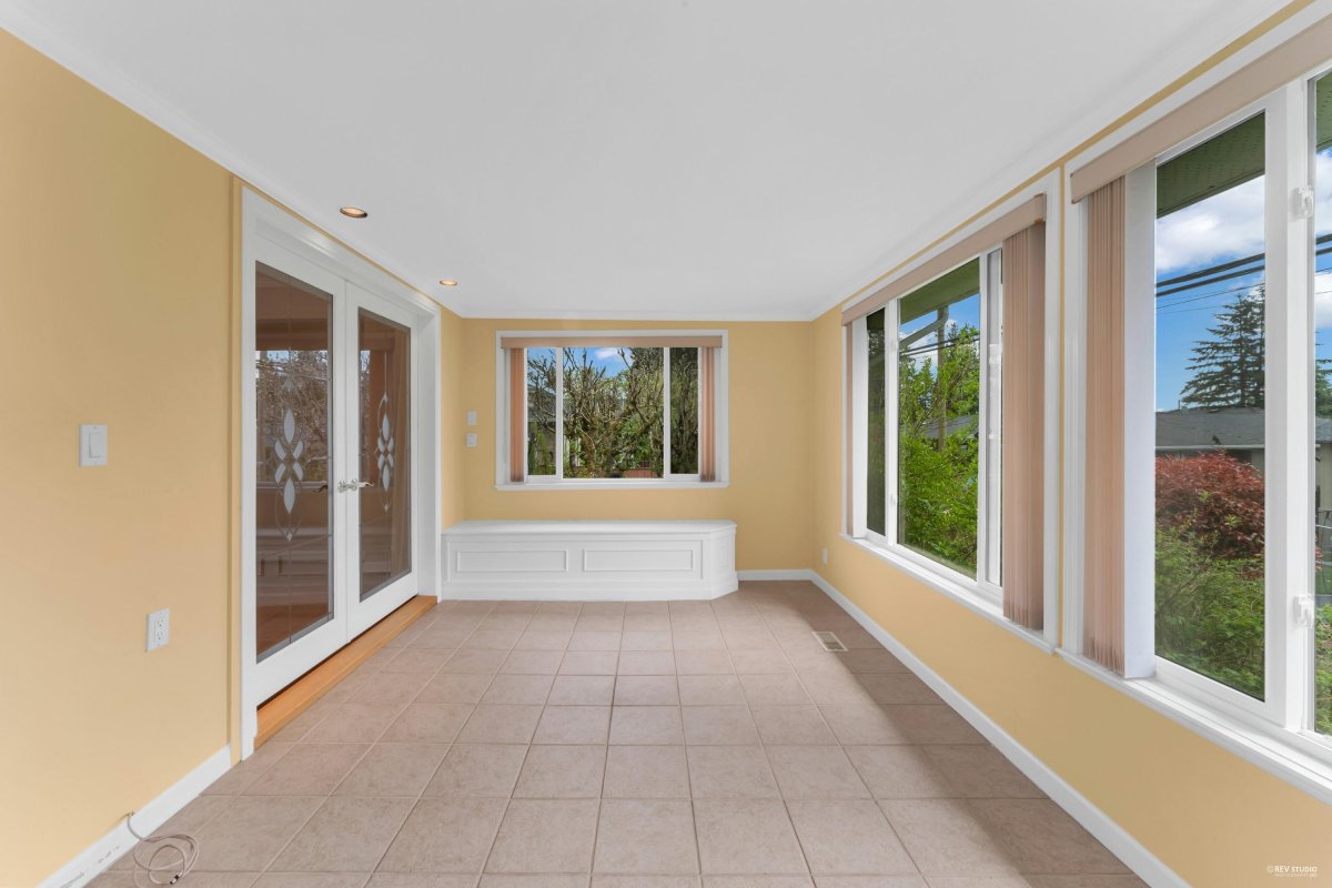 665 Foress Drive, Port Moody 21
