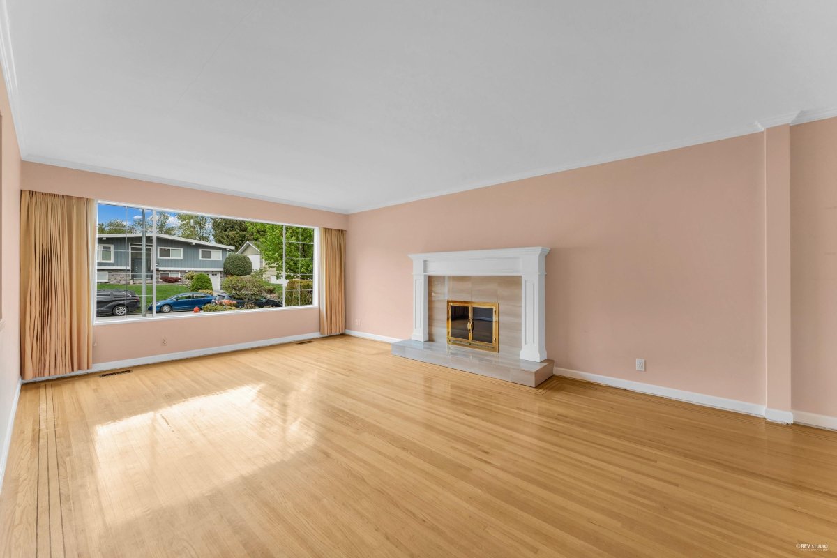 665 Foress Drive, Port Moody 3