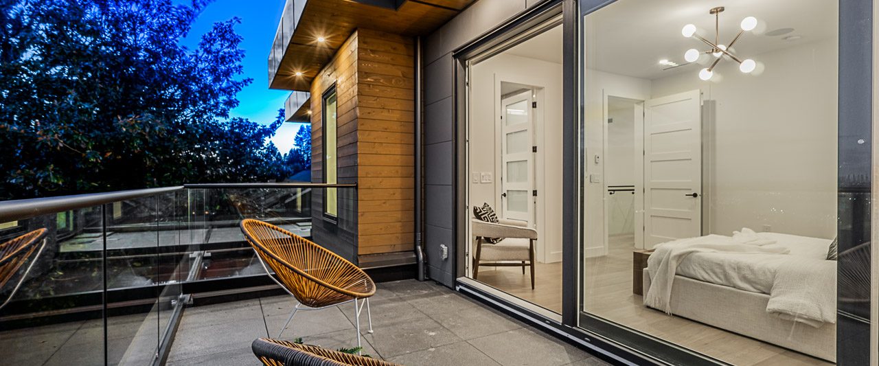 916 Calverhall Street North Vancouver-11