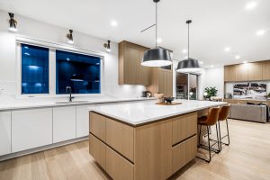 916 Calverhall Street North Vancouver-13
