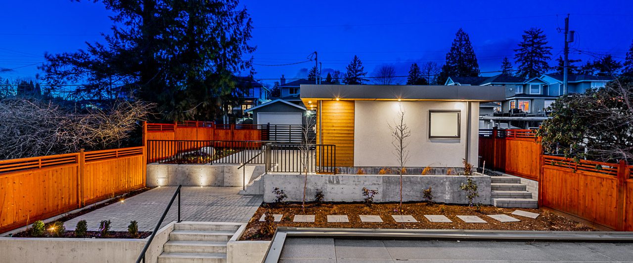 916 Calverhall Street North Vancouver-15