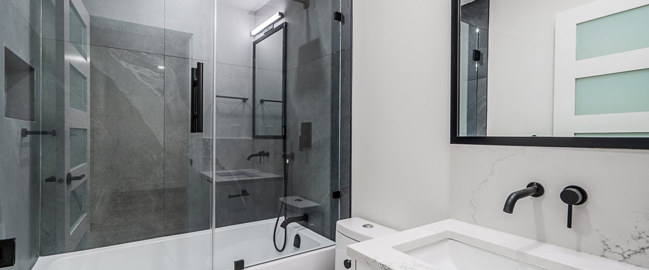 916 Calverhall Street North Vancouver-18
