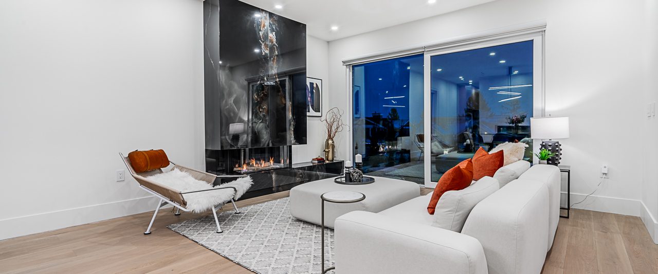 916 Calverhall Street North Vancouver-2