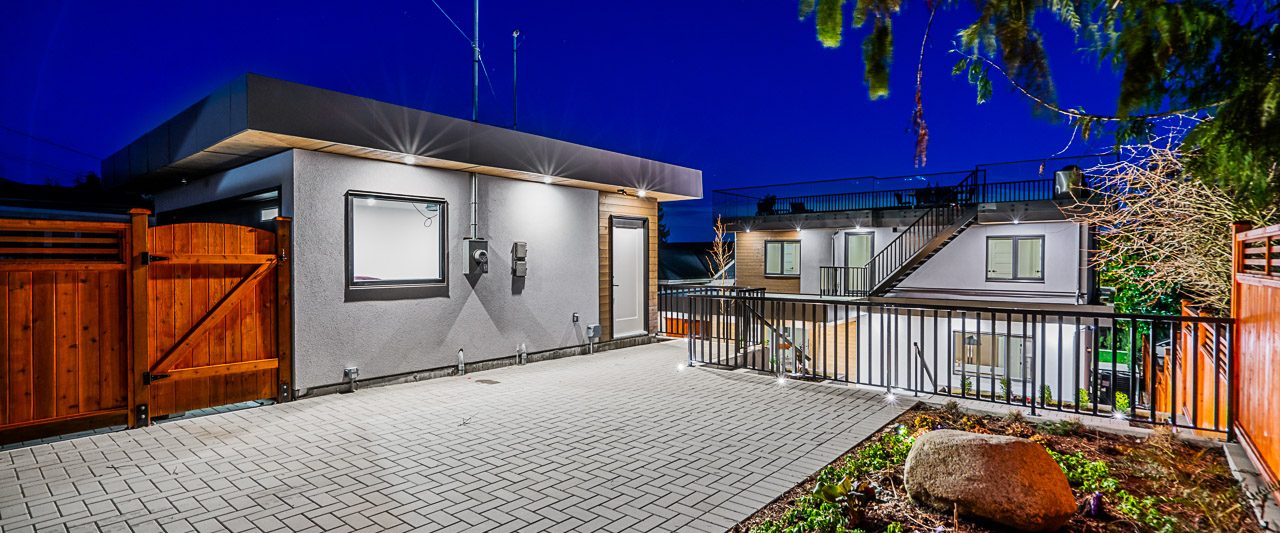 916 Calverhall Street North Vancouver-23