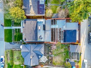 916 Calverhall Street North Vancouver-30