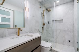 916 Calverhall Street North Vancouver-32