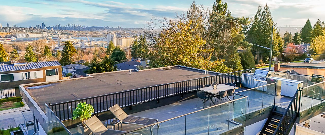 916 Calverhall Street North Vancouver-34