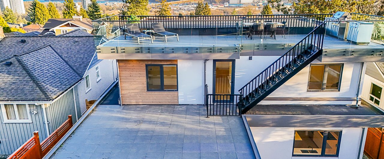 916 Calverhall Street North Vancouver-35