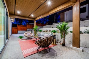 916 Calverhall Street North Vancouver-36