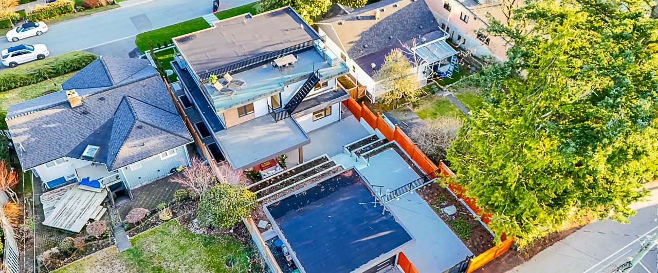 916 Calverhall Street North Vancouver-36