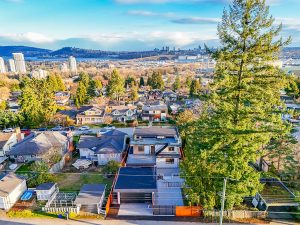 916 Calverhall Street North Vancouver-37