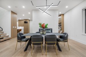 916 Calverhall Street North Vancouver-5