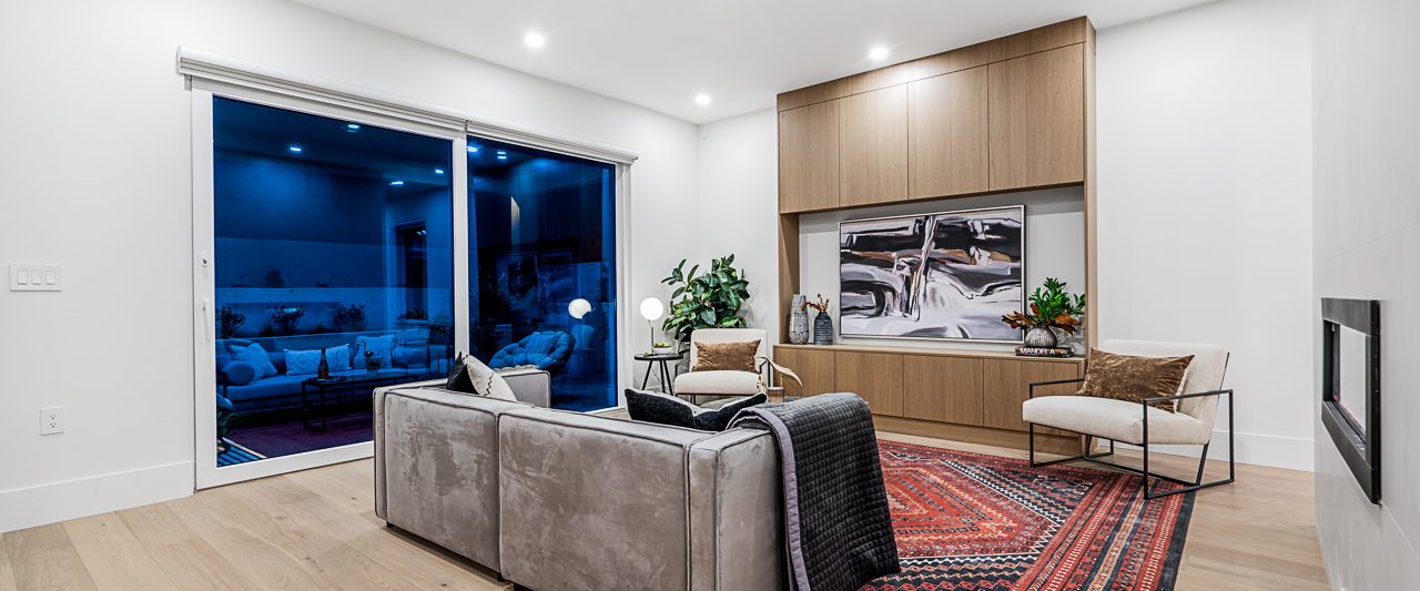 916 Calverhall Street North Vancouver-6