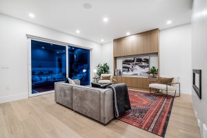 916 Calverhall Street North Vancouver-6