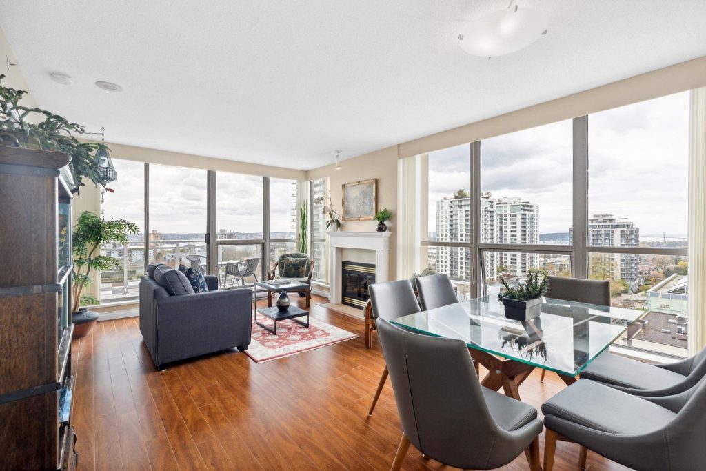 906 108 E 14th Street,  North Vancouver
