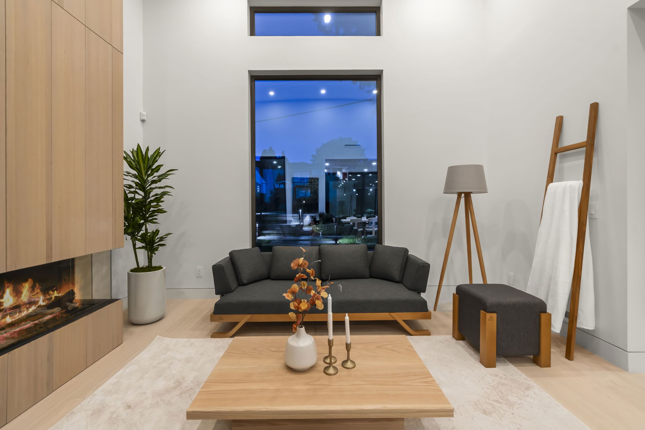 1066 FULTON AVENUE, WEST VANCOUVER, Sentinel Hill 10