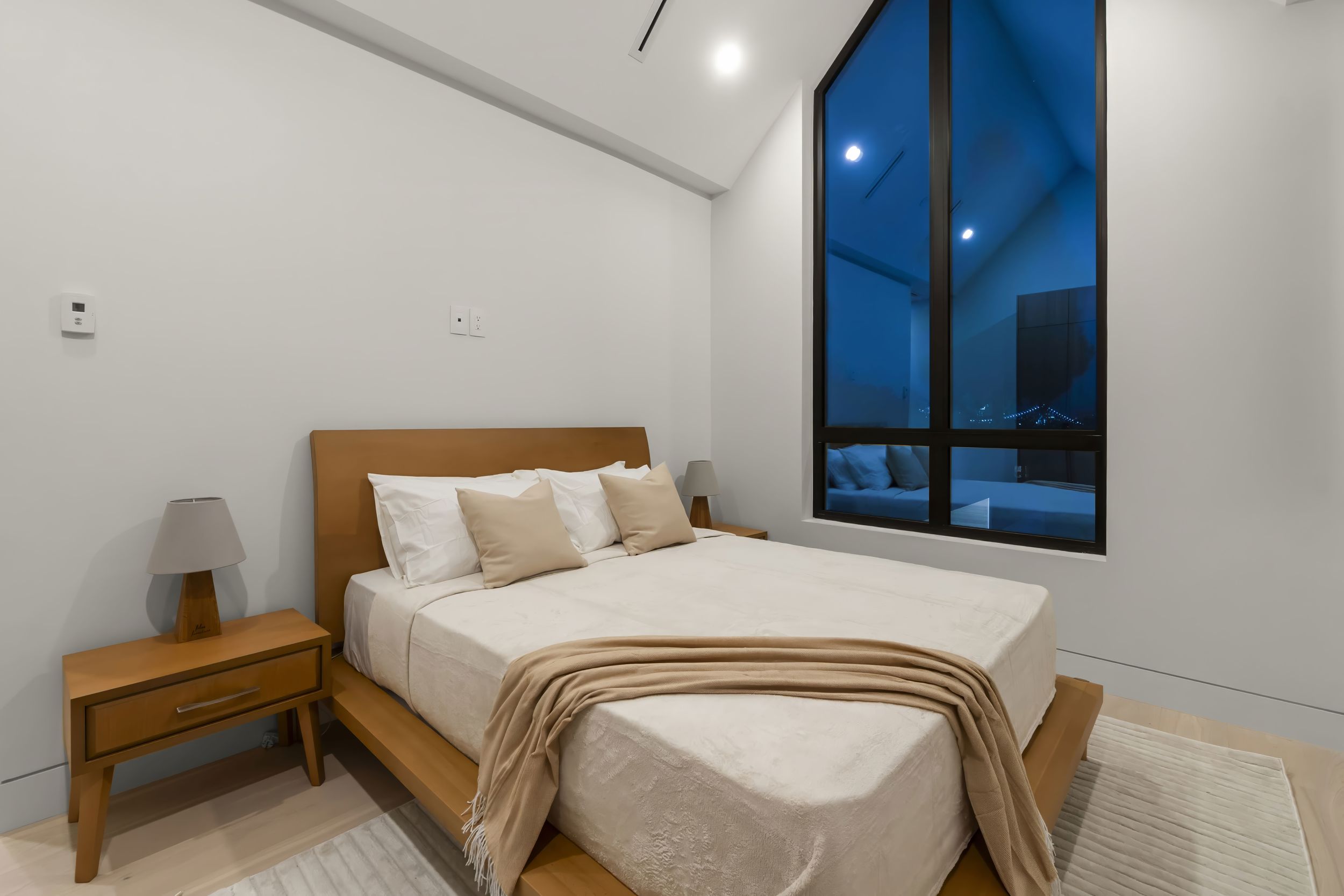 1066 FULTON AVENUE, WEST VANCOUVER, Sentinel Hill 45