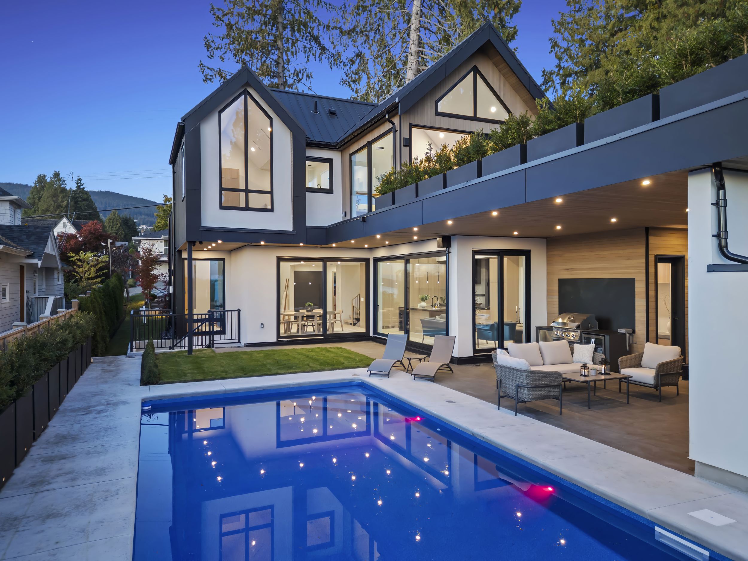 1066 FULTON AVENUE, WEST VANCOUVER, Sentinel Hill 58