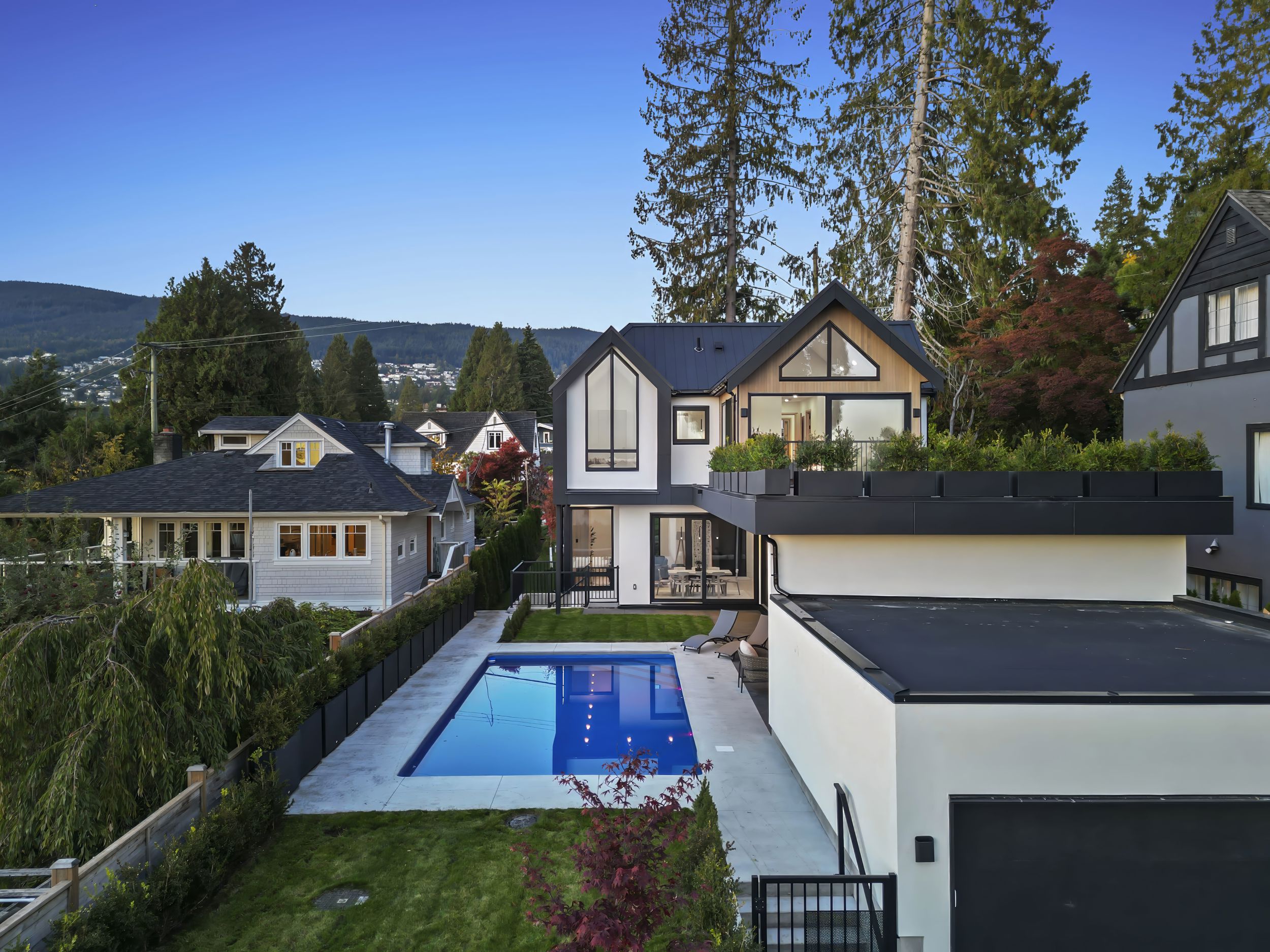 1066 FULTON AVENUE, WEST VANCOUVER, Sentinel Hill 59