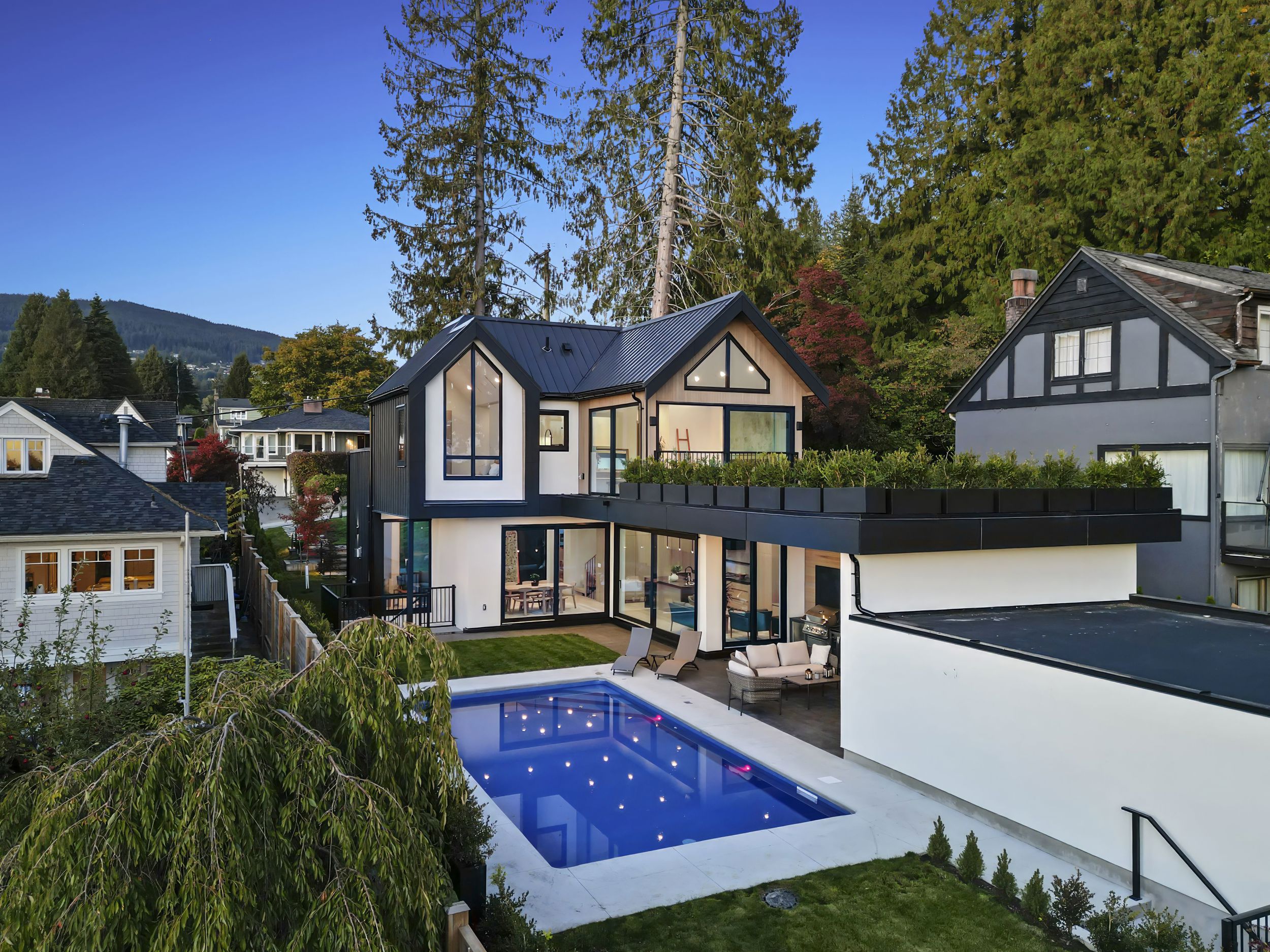 1066 FULTON AVENUE, WEST VANCOUVER, Sentinel Hill 62