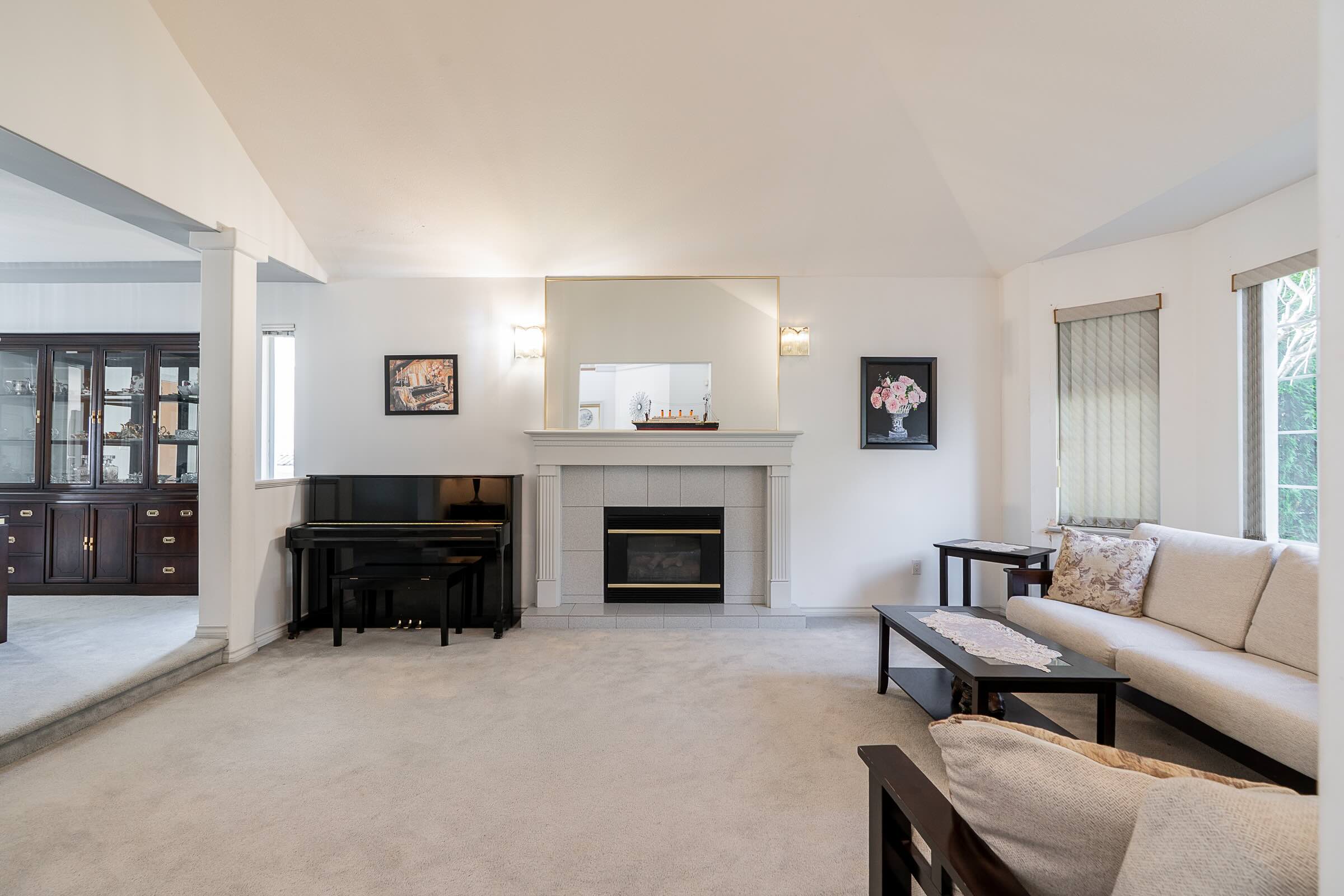 2980 CLIFFROSE CRESCENT, COQUITLAM 5